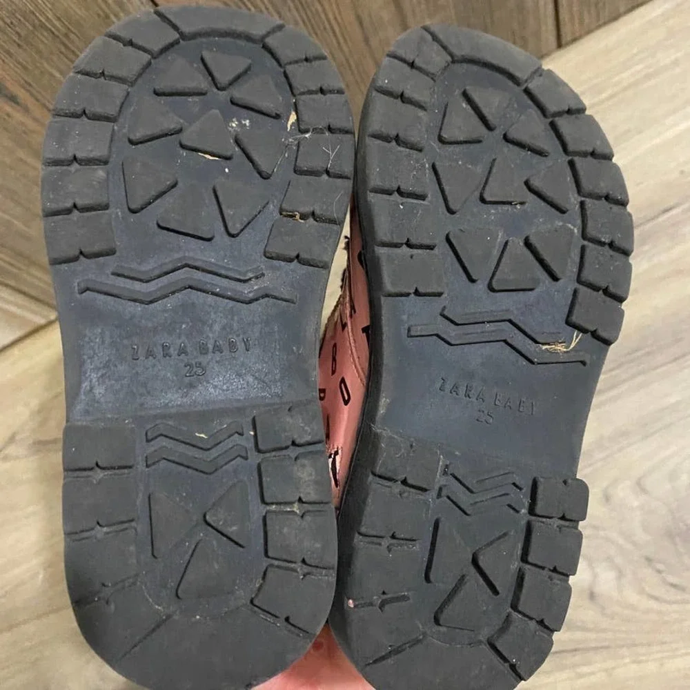 Zara Baby Alphabet Lace Up Boots